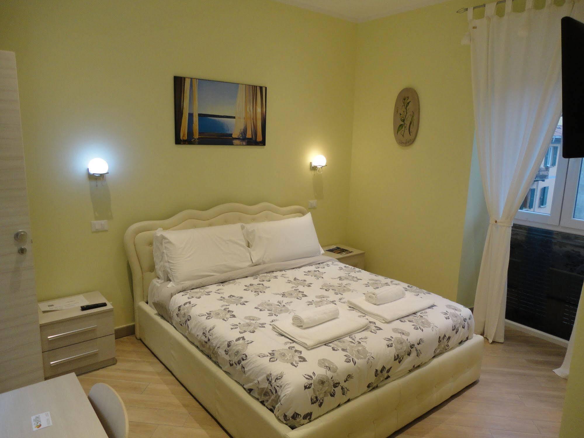 Guest House Le Tre Spezie La Spezia Exterior foto